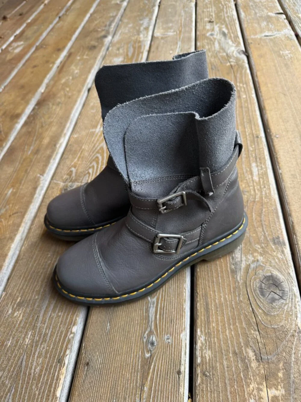 Dr. Martens Gray Leather Kristy Buckle Fold Down Combat Boots in Women's 8/EU 39